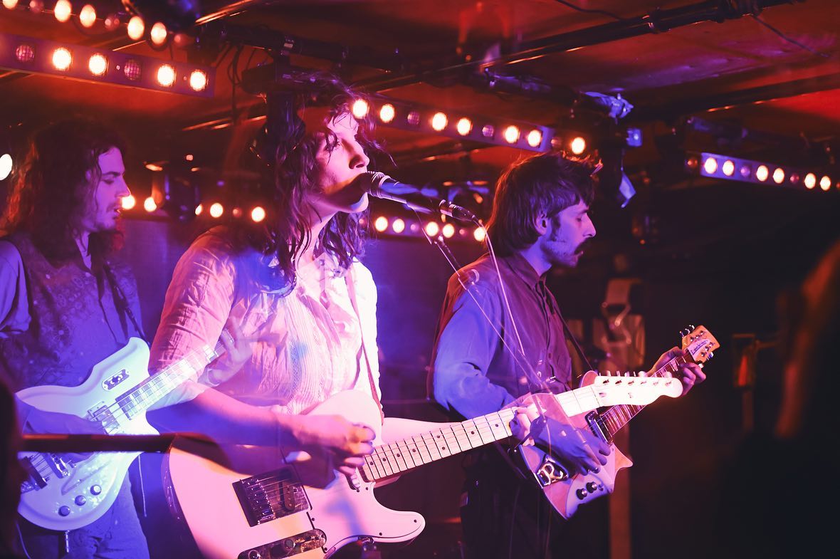 Widowspeak